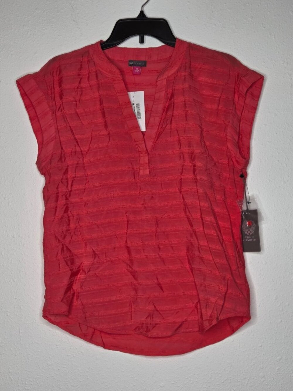 Vince Camuto Textured Split-Neck Cap Sleeve Top - Cayenne